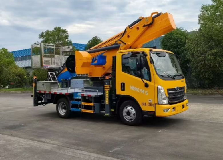 福田藍(lán)牌33米高空作業(yè)車推薦