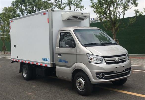 國(guó)六長(zhǎng)安汽油藍(lán)牌3.5米冷藏車(chē)